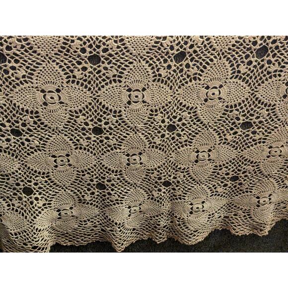 Vtg Large Rectangle Homemade Crochet Tablecloth 76"x44" - Picture 1 of 7